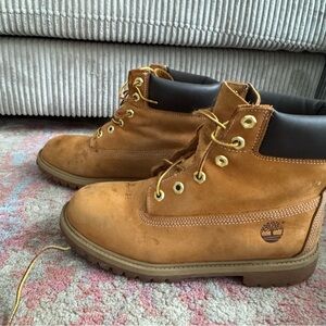 Timberland Classic Brown Boots